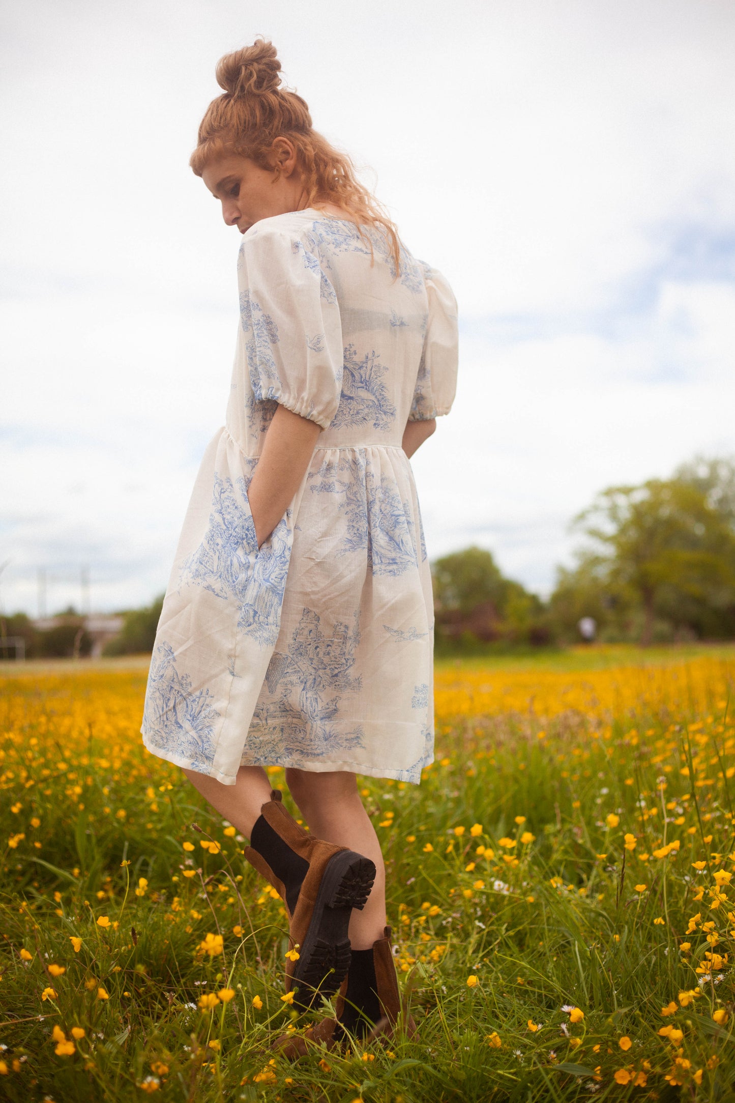 Robe courte toile de Jouy blanche et bleu